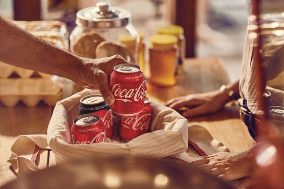 Mini Cocacola campaña imagen corporativa