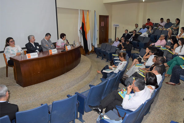 Lanzamiento libro “Evaluación de aula, evaluación estandarizada y emergencia de sistemas de evaluación de aprendizajes”.